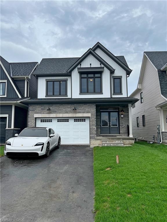 66 Aviron Crescent Property Photo 1