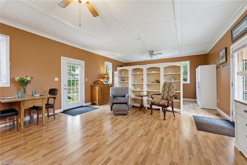 46 Garden Crescent Property Photo 20