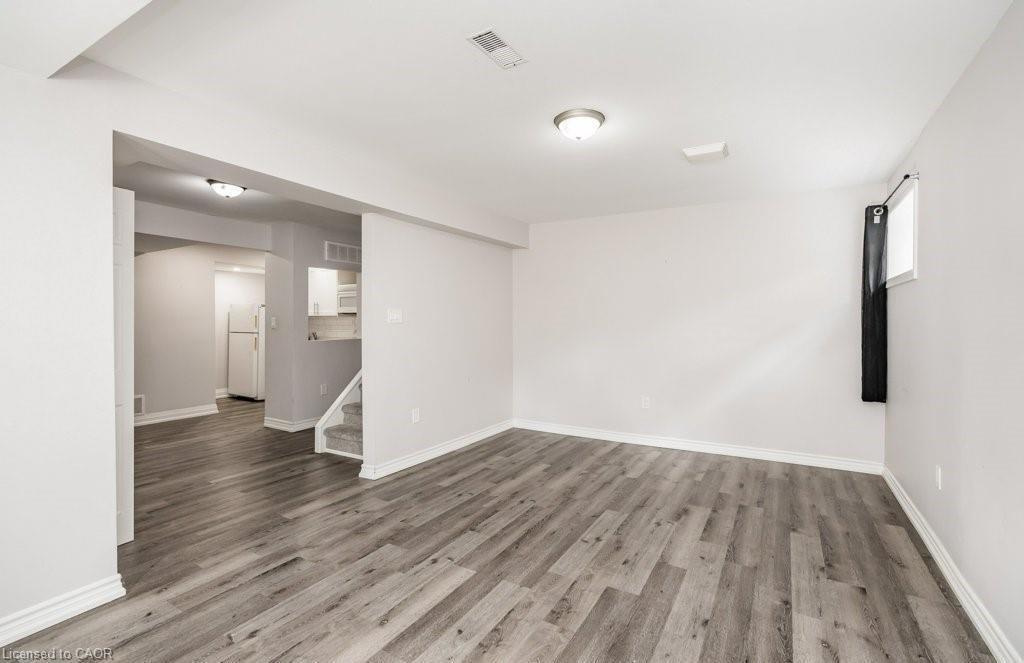 271 Carson Drive Property Photo 4