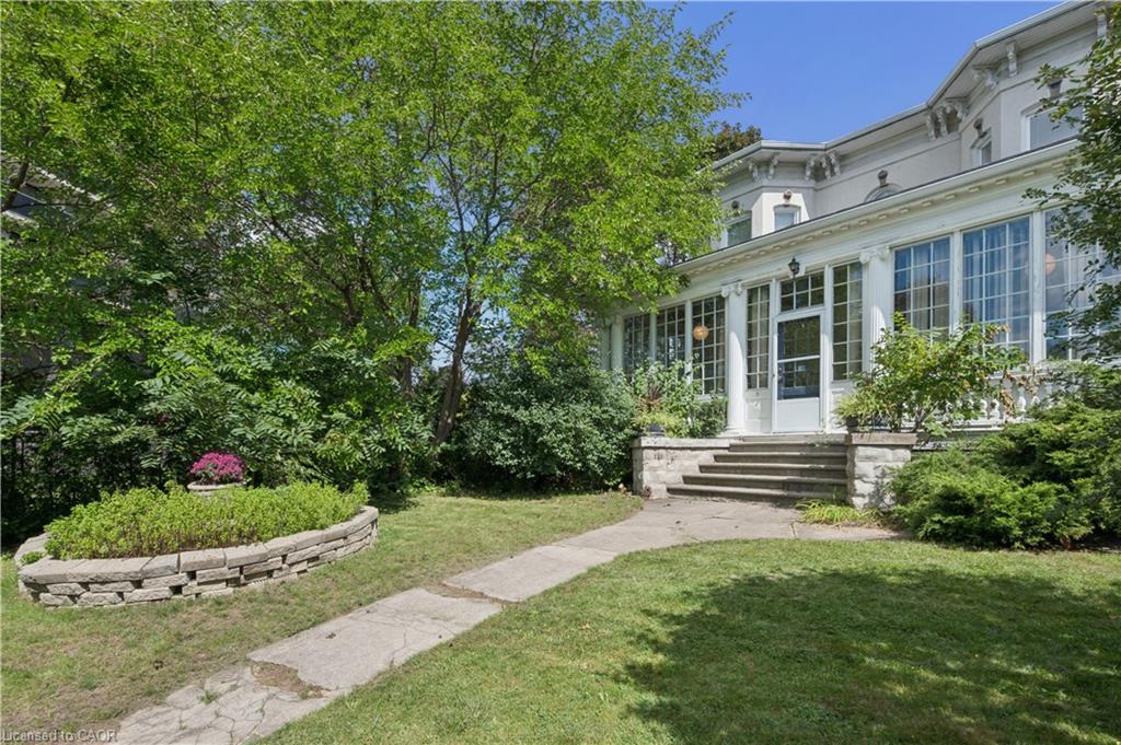 66 Park Hill Road E Property Photo 2
