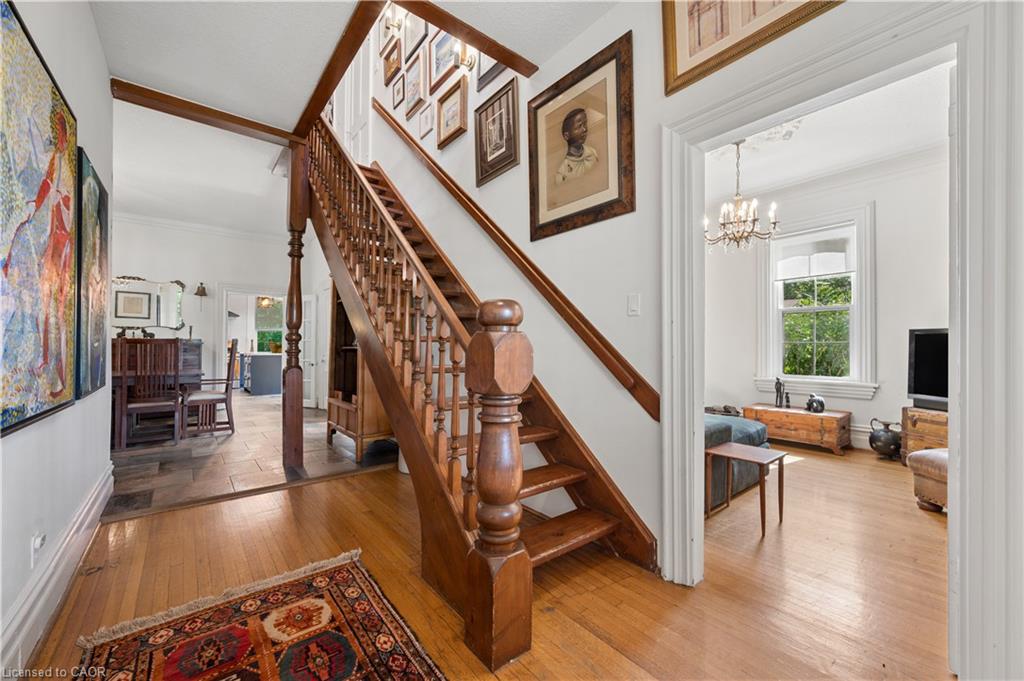 66 Park Hill Road E Property Photo 25