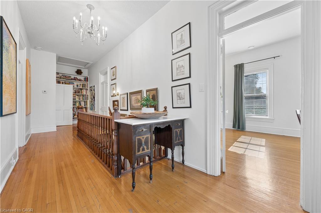 66 Park Hill Road E Property Photo 27
