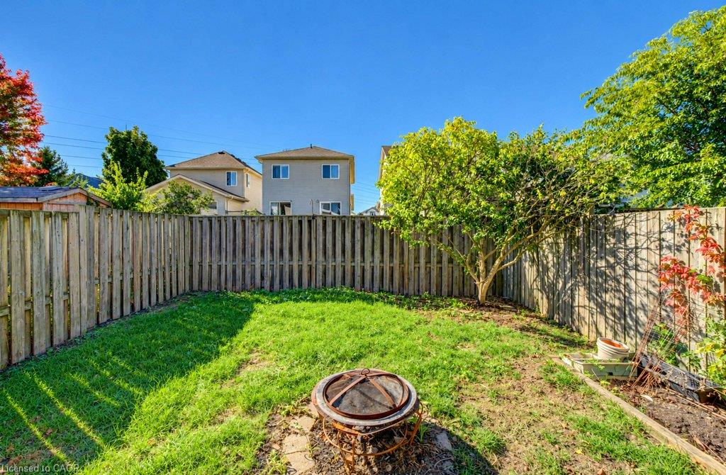 108 Periwinkle Street Property Photo 30