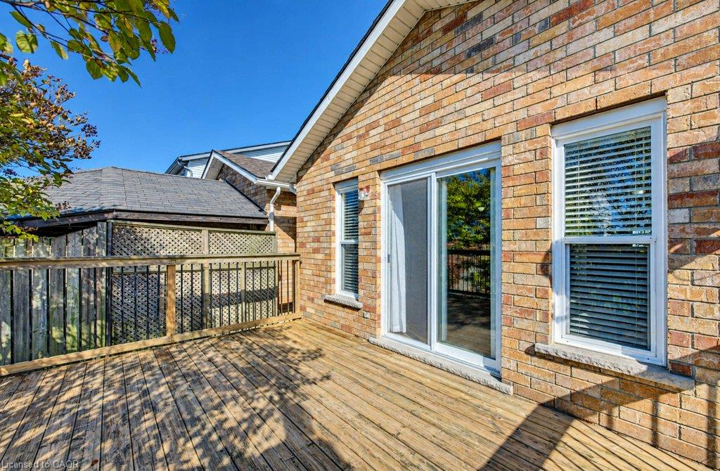 108 Periwinkle Street Property Photo 33