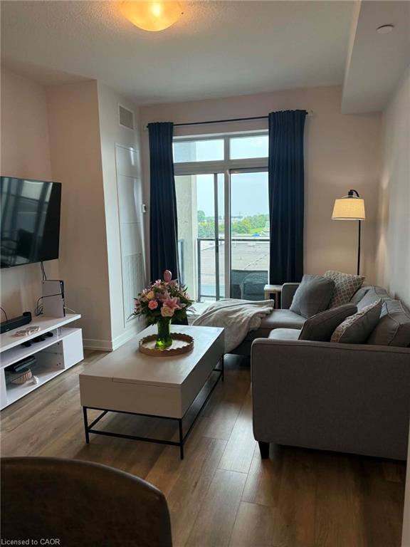 415-5055 Greenlane Road Property Photo 10