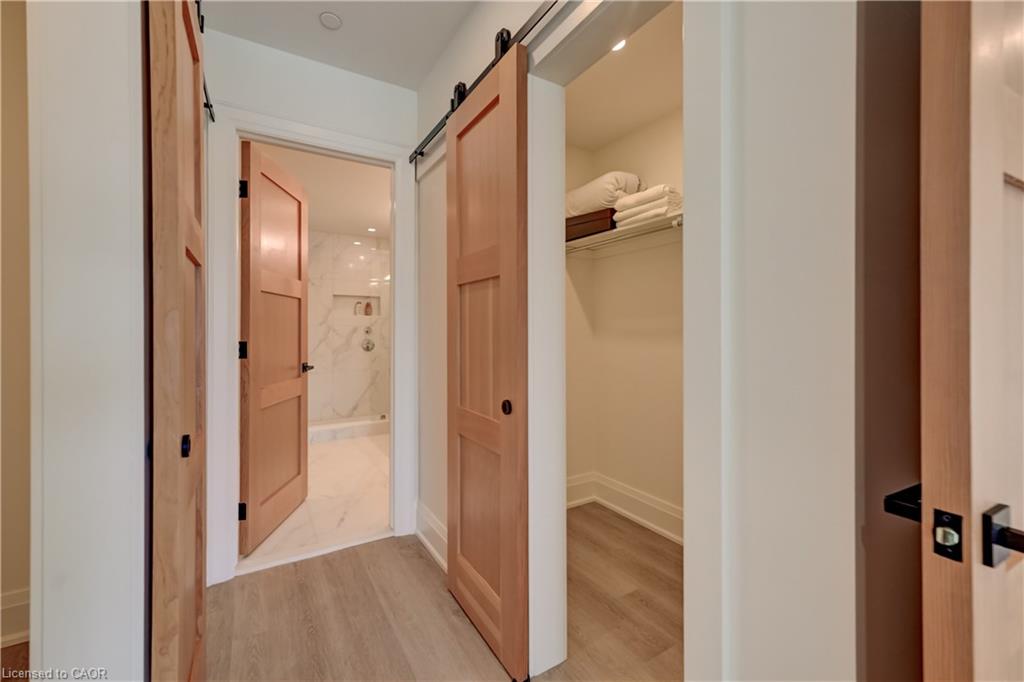 416-6523 Wellington 7 Road Property Photo 21
