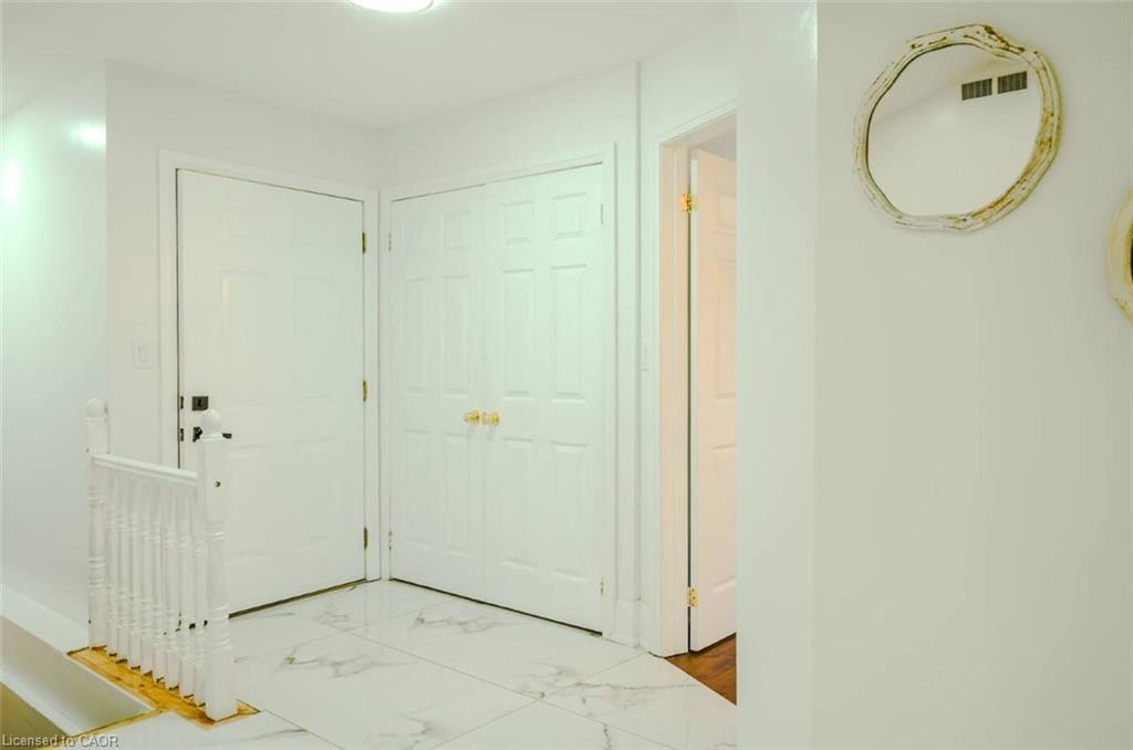 107 6th Line Line Property Photo 32