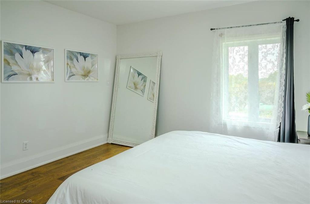 107 6th Line Line Property Photo 37