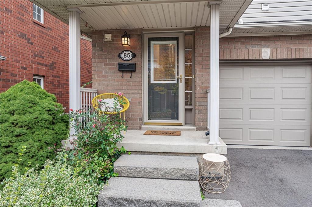 85-100 Beddoe Drive Property Photo 4