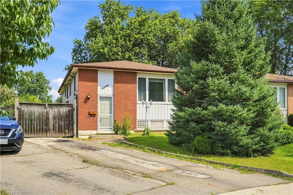 15 Duncairn Court Property Photo 3