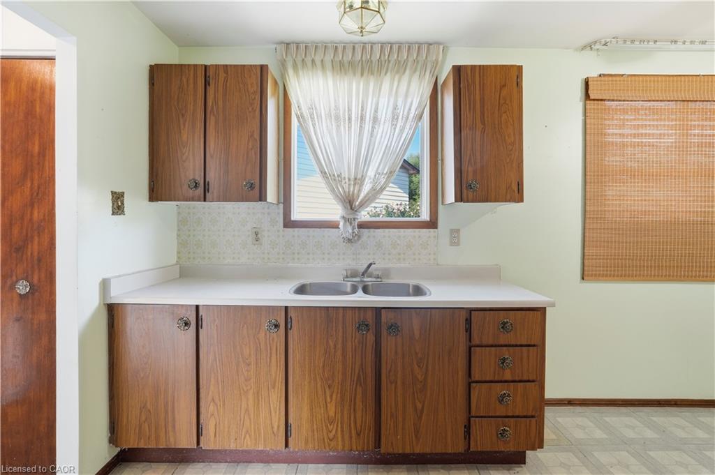 15 Duncairn Court Property Photo 11