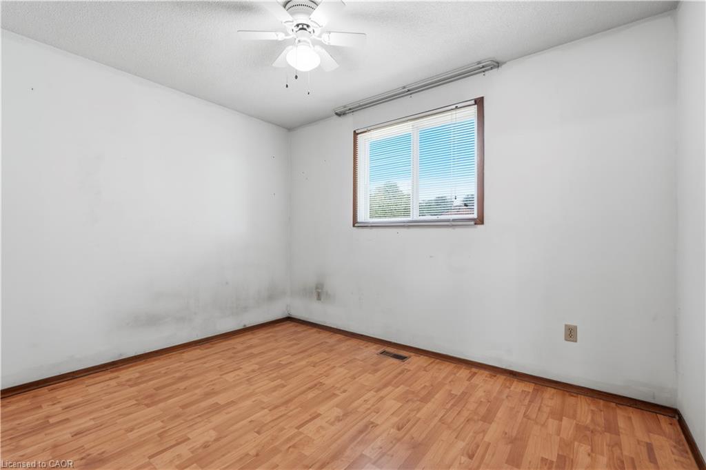 15 Duncairn Court Property Photo 17