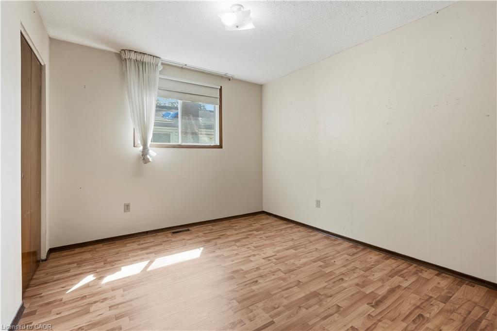 15 Duncairn Court Property Photo 23