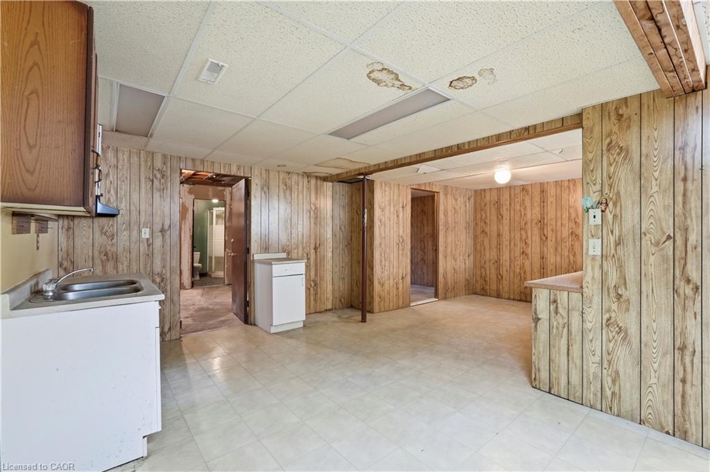 15 Duncairn Court Property Photo 35