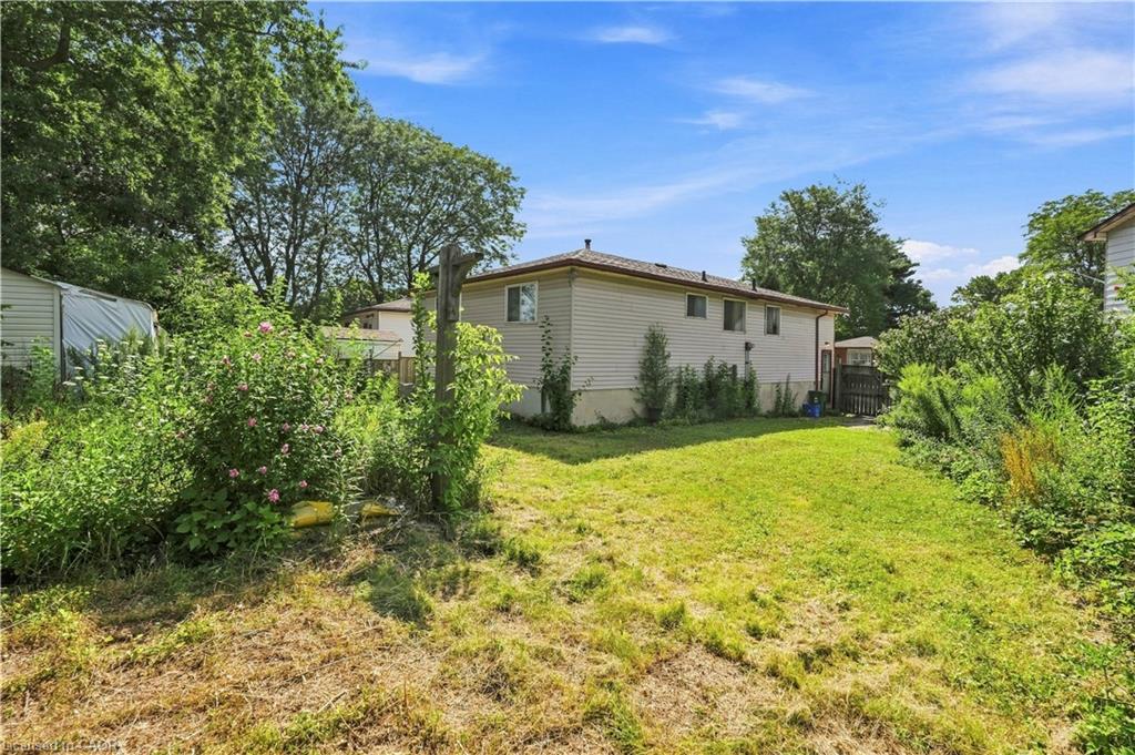 15 Duncairn Court Property Photo 49