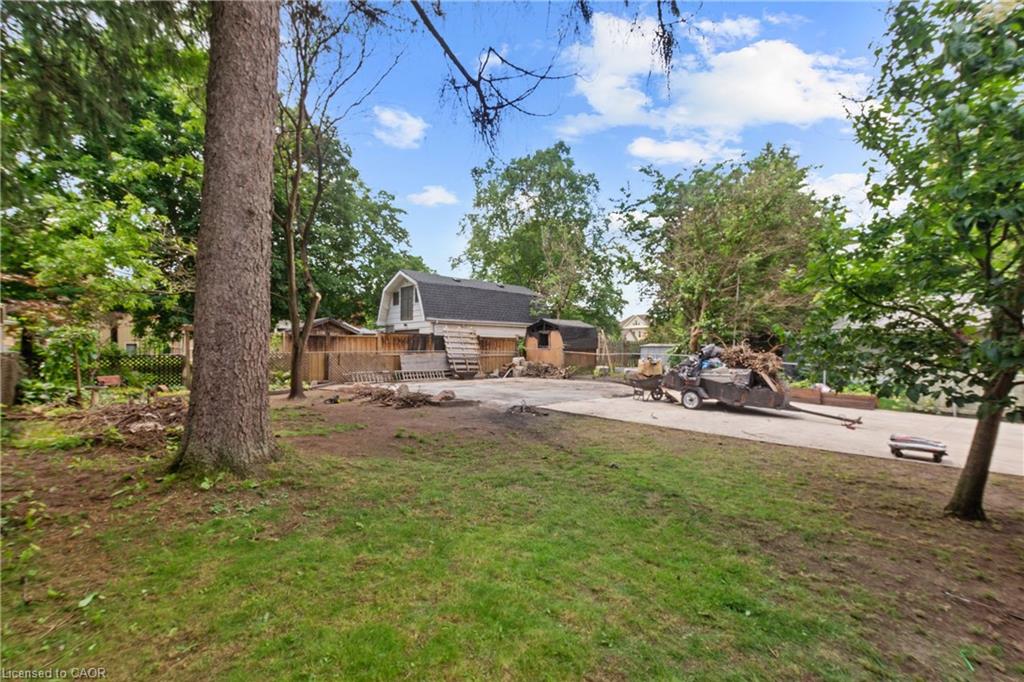 168 Asmus Street Property Photo 10
