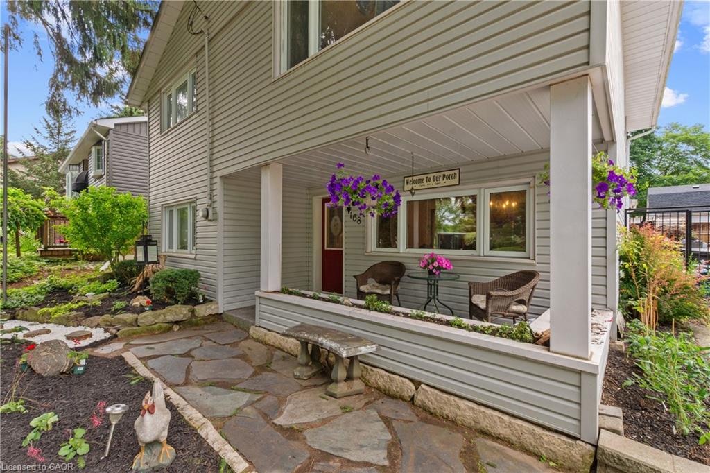 168 Asmus Street Property Photo 12