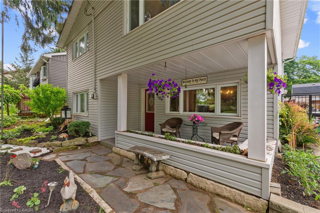 168 Asmus Street Property Photo 14