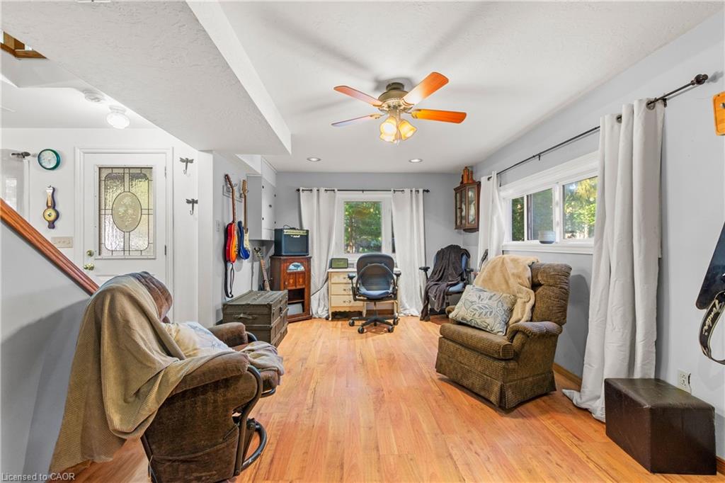 168 Asmus Street Property Photo 24