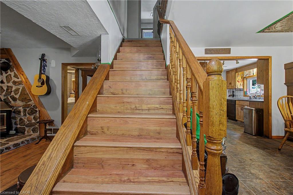 168 Asmus Street Property Photo 27