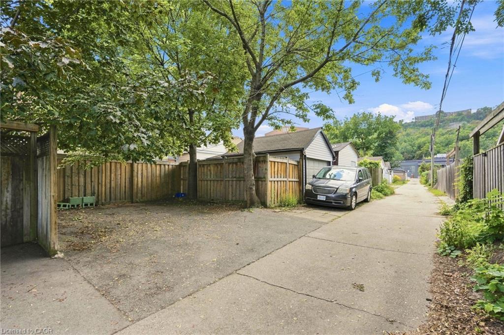 62 Cedar Avenue Property Photo 40