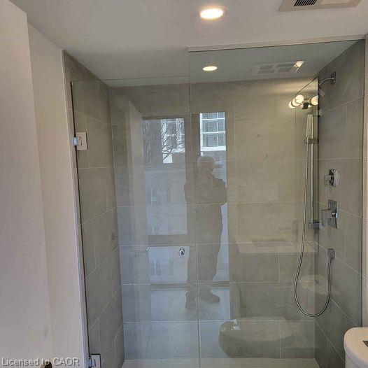 503-47 Mutual Street Property Photo 6
