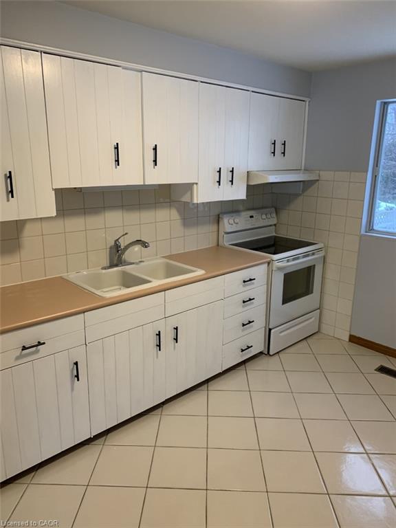 A-132 Howe Avenue Property Photo 7