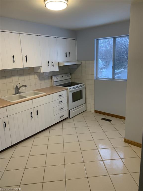 A-132 Howe Avenue Property Photo 9