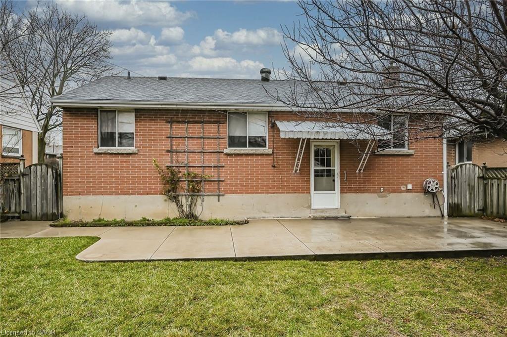 A-132 Howe Avenue Property Photo 11