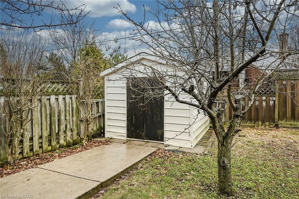 A-132 Howe Avenue Property Photo 14