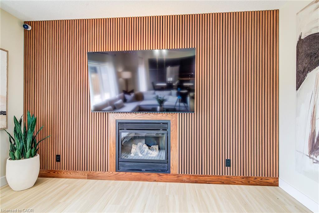 210 Hawkswood Drive Property Photo 8