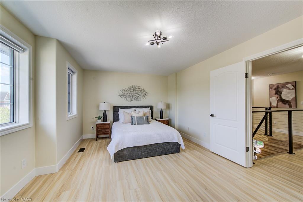 210 Hawkswood Drive Property Photo 15