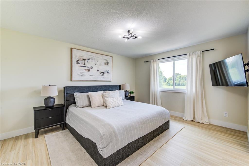 210 Hawkswood Drive Property Photo 19