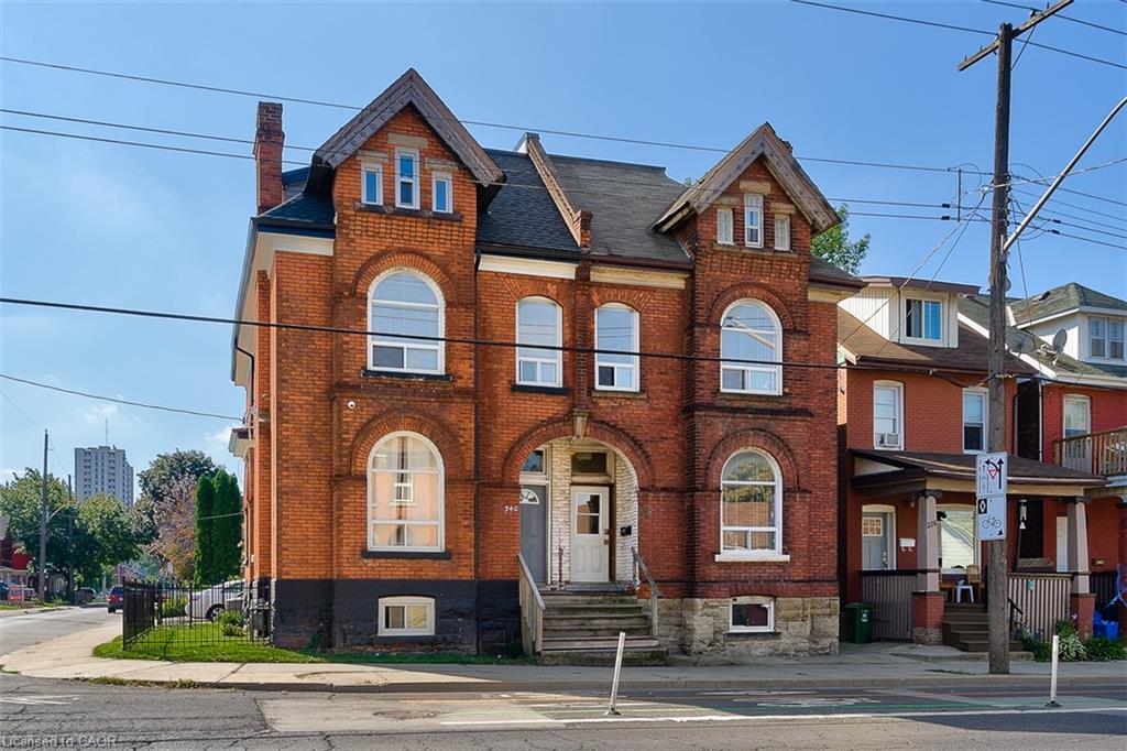 2-340 Cannon Street E Property Photo 1