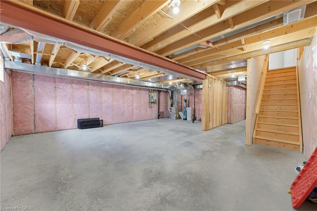 741 Hollinger Avenue S Property Photo 22