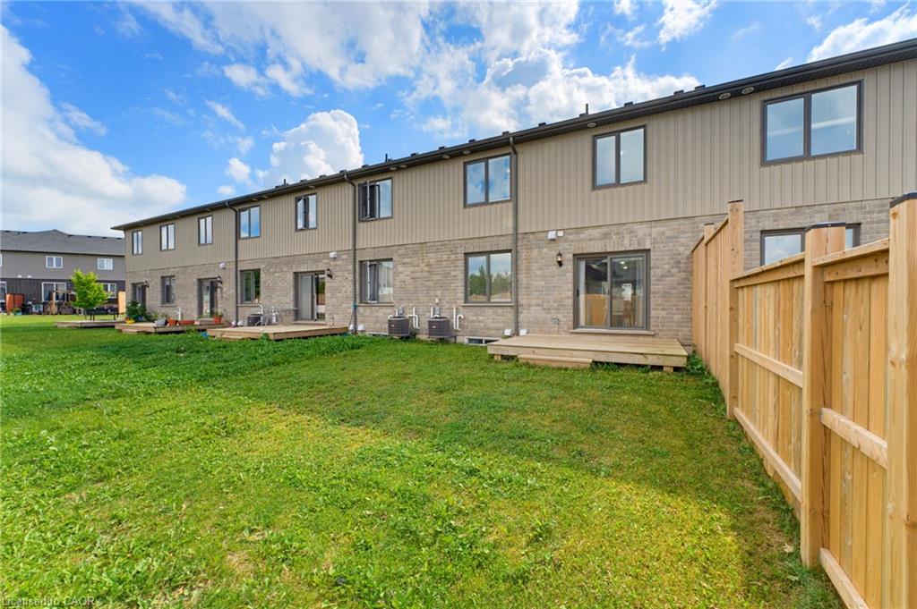 741 Hollinger Avenue S Property Photo 28
