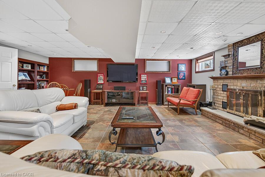 2265 Binbrook Road Property Photo 24