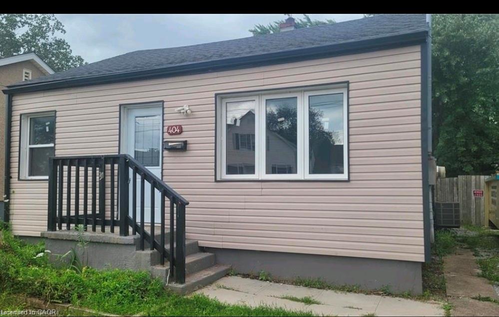404 Welland Avenue Property Photo 2