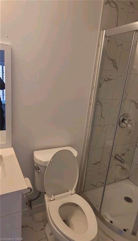 404 Welland Avenue Property Photo 12