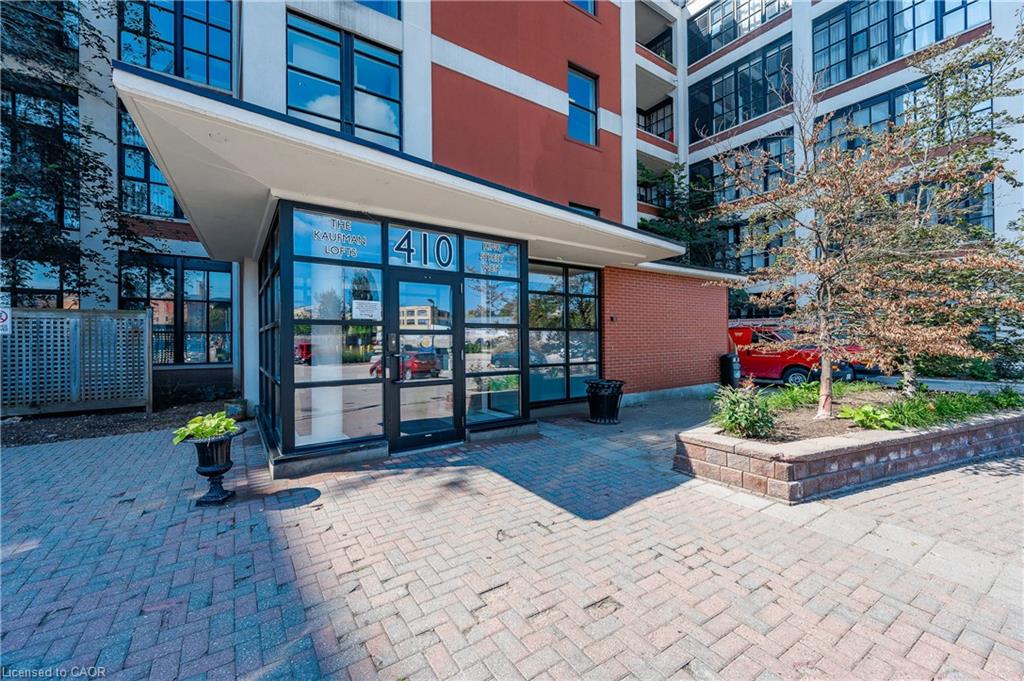 508-410 King Street W Property Photo 3