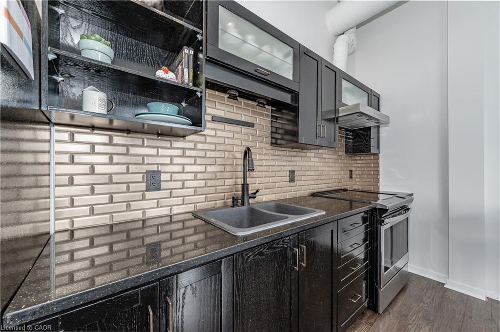 508-410 King Street W Property Photo 8