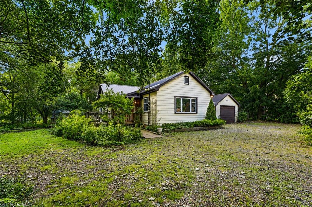 481 Whites Road Property Photo 2