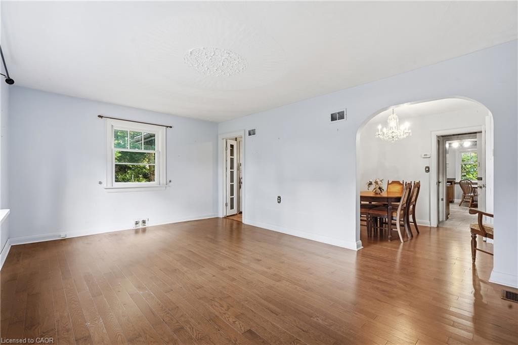 481 Whites Road Property Photo 11