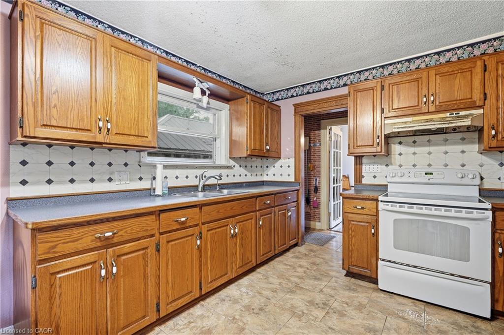 481 Whites Road Property Photo 15