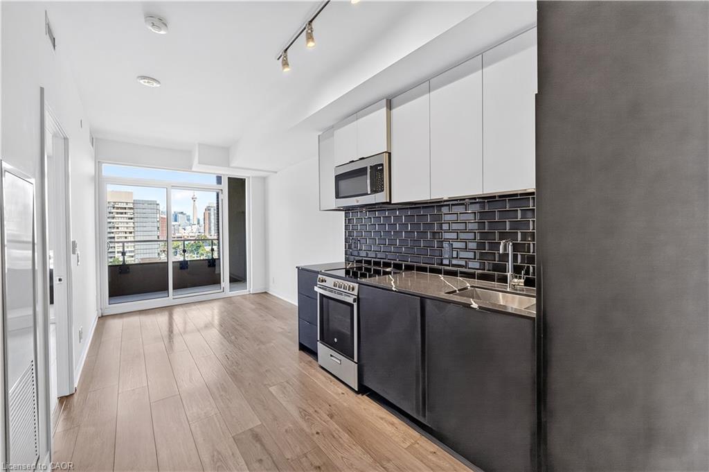 609-285 Dufferin St W/s Street Property Photo 7