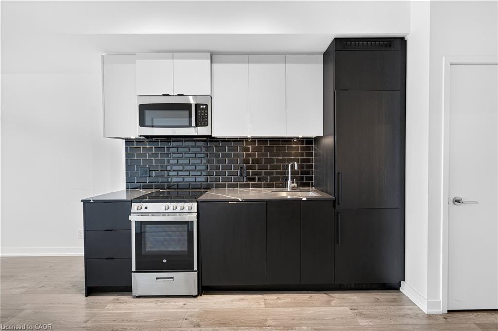 609-285 Dufferin St W/s Street Property Photo 12