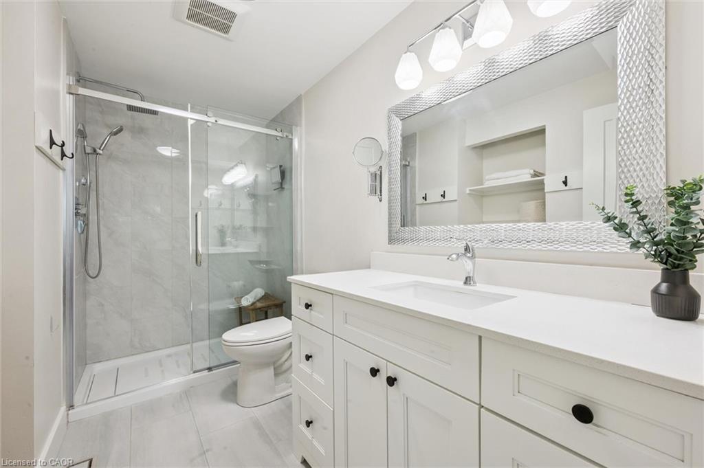 45 Quinte Crescent Property Photo 28