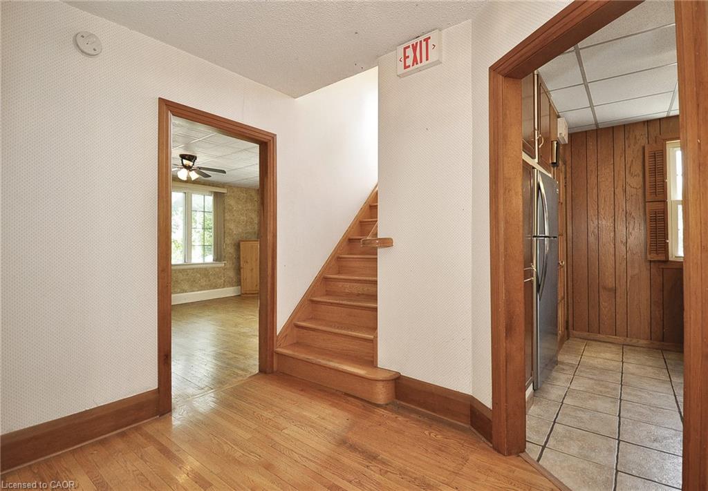 285 Albert Street Property Photo 9