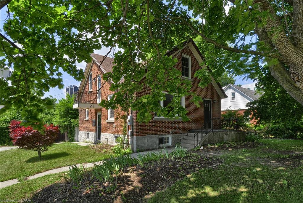 285 Albert Street Property Photo 25