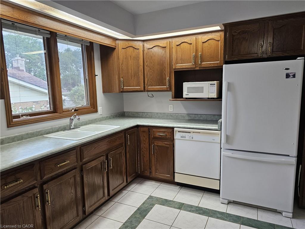 23 Churchill Circle Property Photo 13